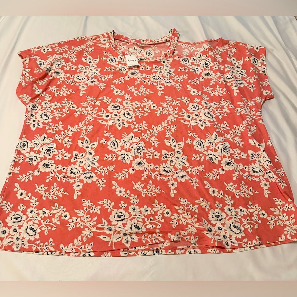NWT! Plus size 26/28 top